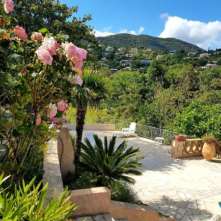 Mas De Saint Jaume Holiday home